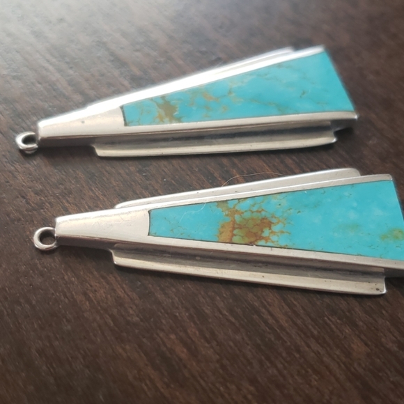 Sterling Silver & Turquoise earrings - Picture 5 of 6